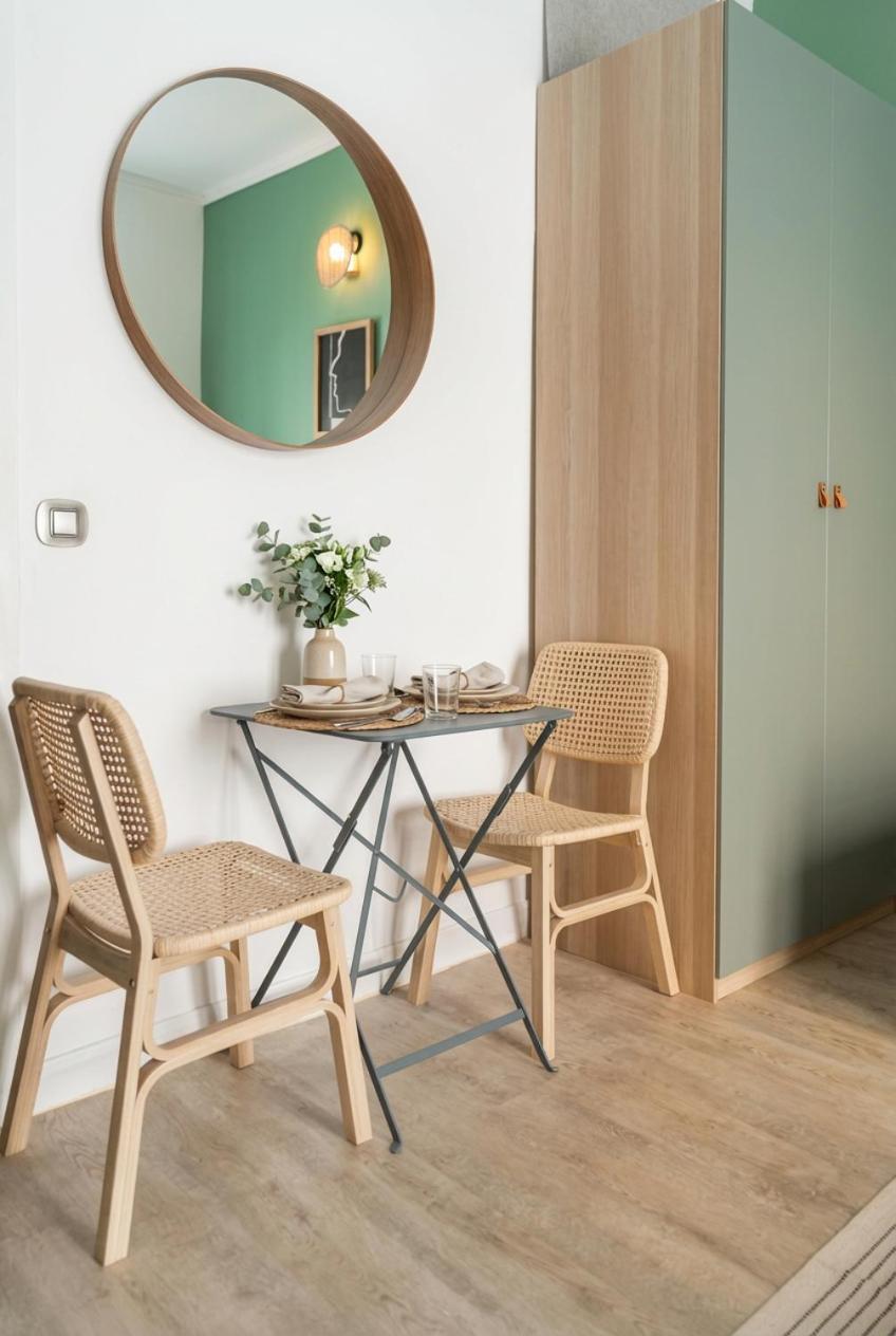 Furtive - Galeries Lafayette Apartment Paris